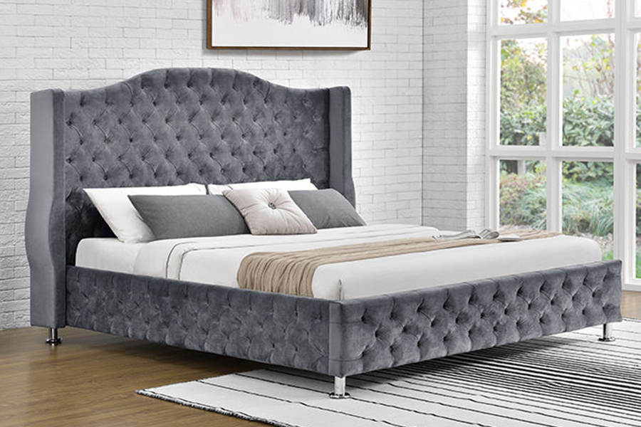 1268 Luksusstil Stofftrekk Polstret seng