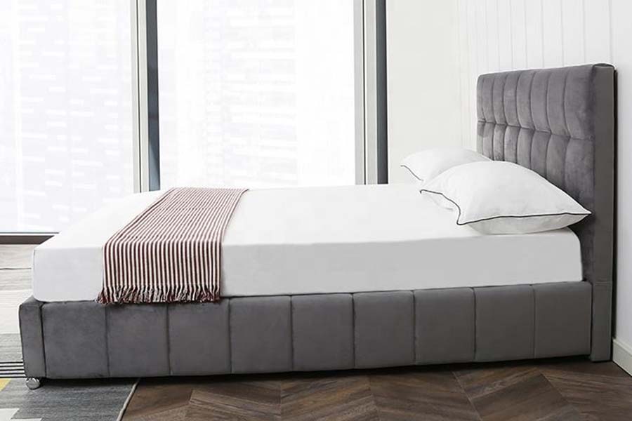 1555 Square Block Headboard Fløyel Stoff Polstret Seng